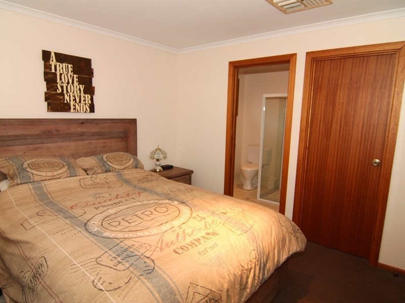 8 Xanadu Court, Berri SA 5343