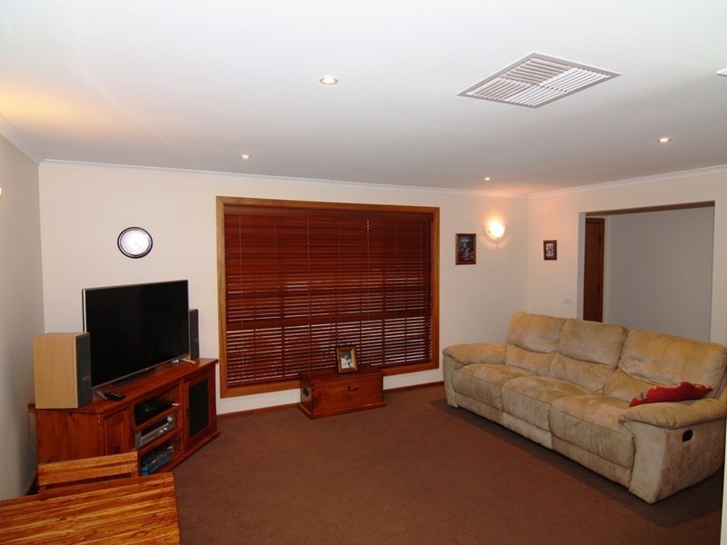 8 Xanadu Court, Berri SA 5343