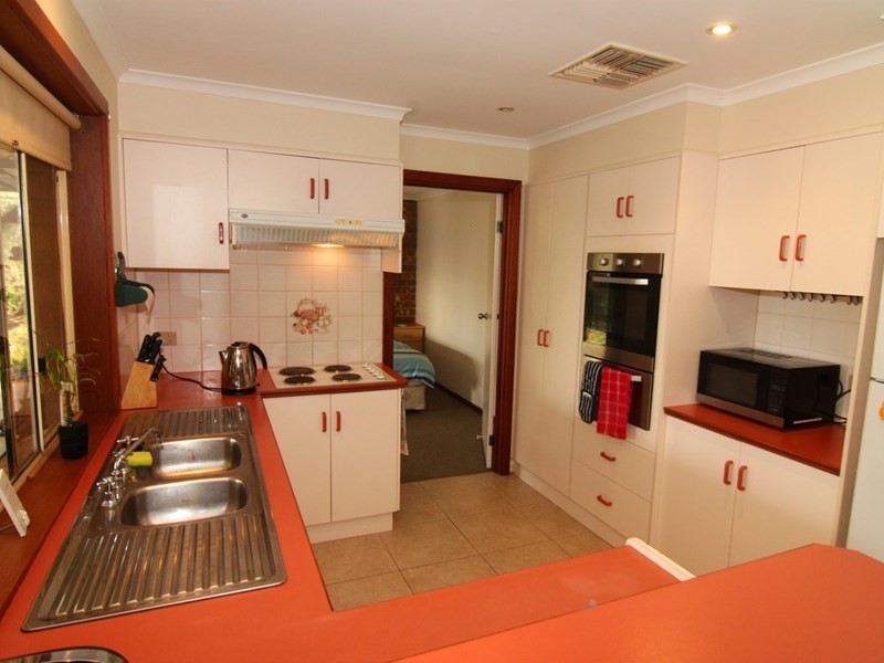 28 Raeder Court, Berri SA 5343