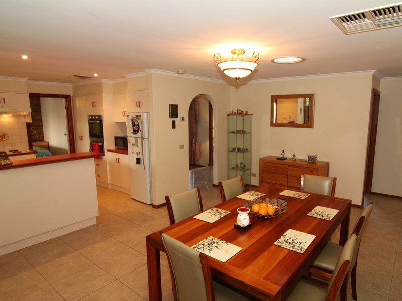 28 Raeder Court, Berri SA 5343