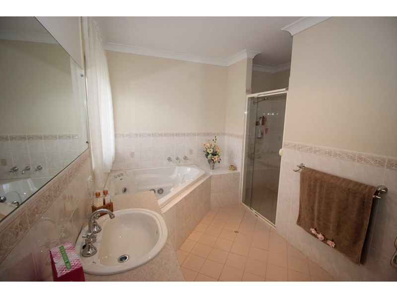 22 Edwards Crescent, Waikerie SA 5330