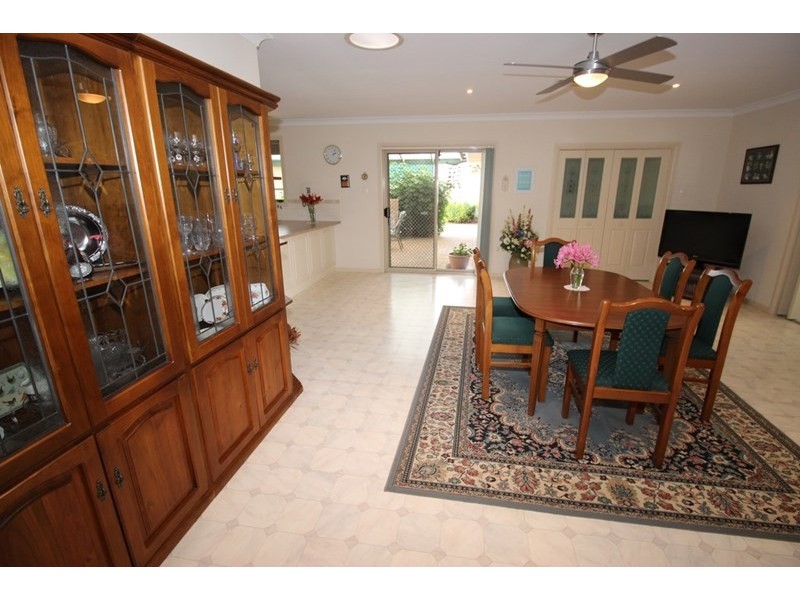 22 Edwards Crescent, Waikerie SA 5330