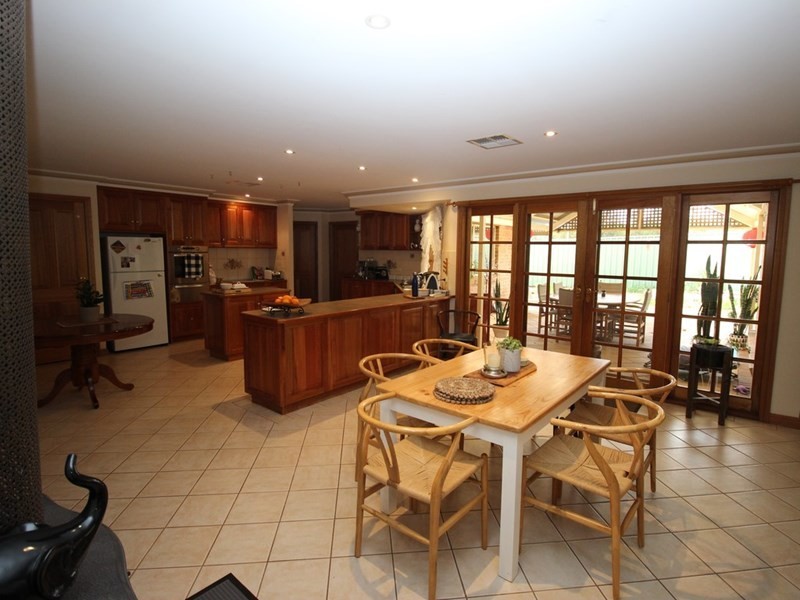 31 Fechner Road, Waikerie SA 5330