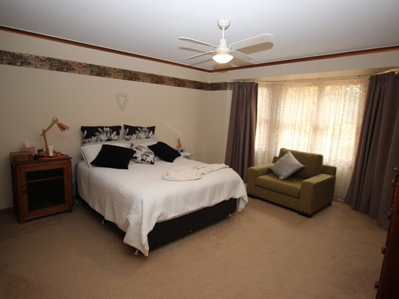 31 Fechner Road, Waikerie SA 5330