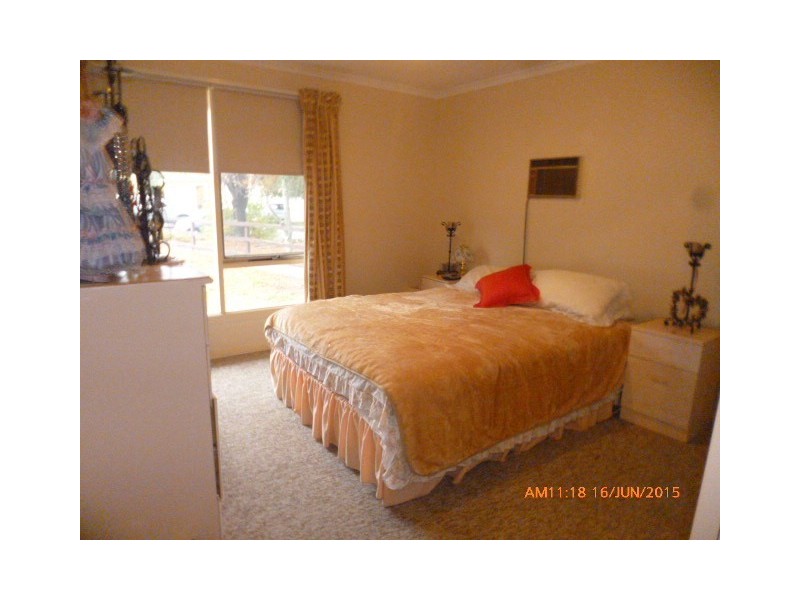 7 Kent Crescent, Waikerie SA 5330