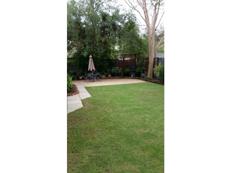 4 Strawbridge Street, Berri SA 5343