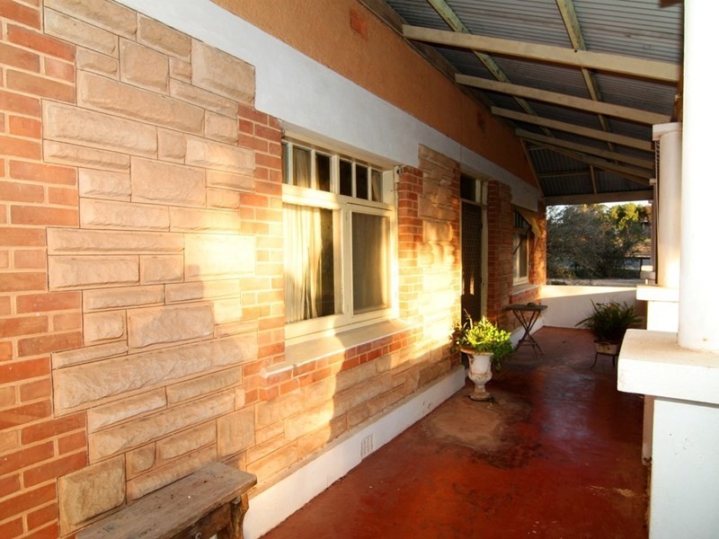 1 Ritchie Street, Barmera SA 5345