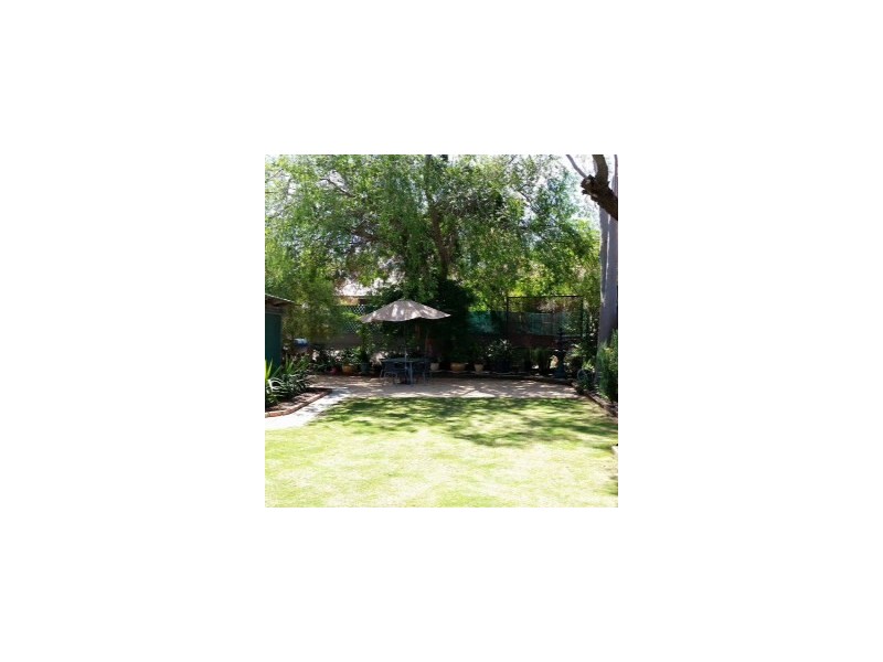 4 Strawbridge Street, Berri SA 5343