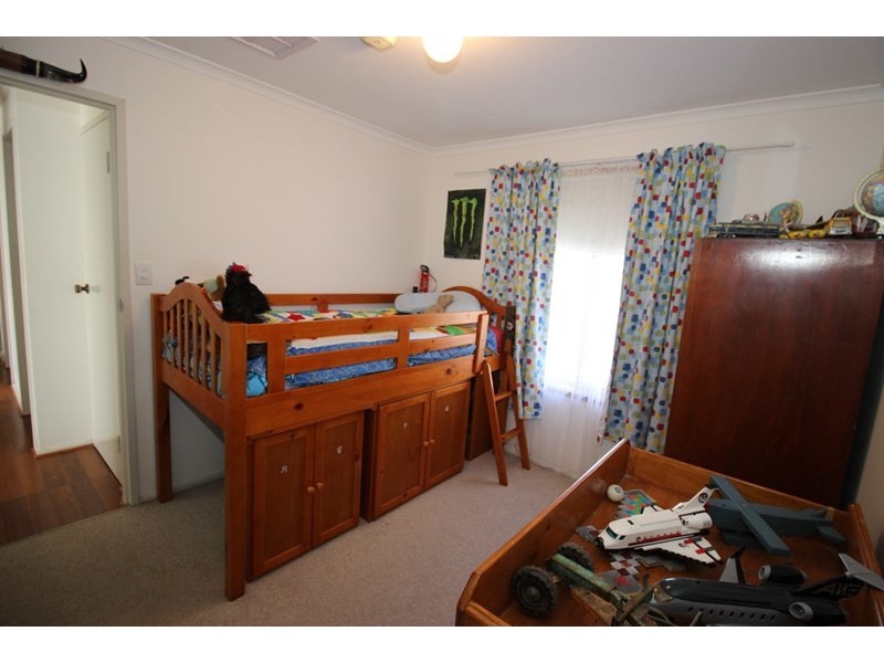 92 Benlow Road, Waikerie SA 5330