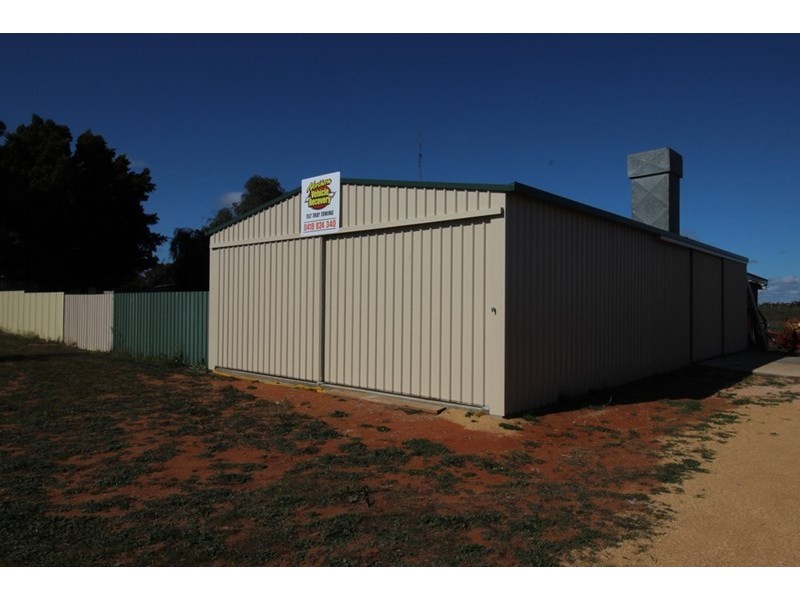 92 Benlow Road, Waikerie SA 5330