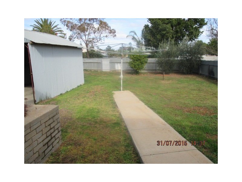 3 Clark Street, Berri SA 5343