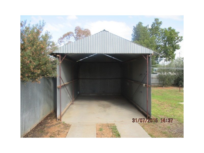 3 Clark Street, Berri SA 5343