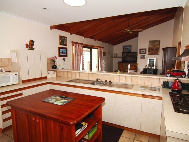 13 Farley Road, Kingston On Murray SA 5331