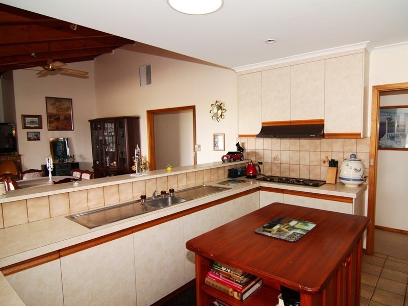 13 Farley Road, Kingston On Murray SA 5331