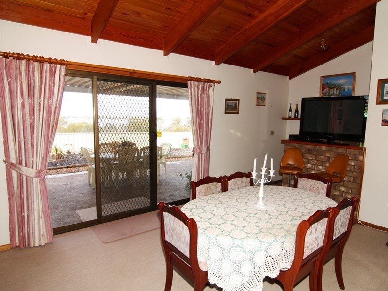 13 Farley Road, Kingston On Murray SA 5331