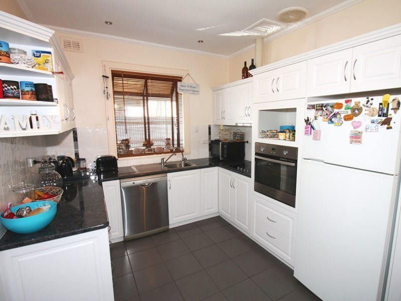 39 Acacia Avenue, Loxton SA 5333