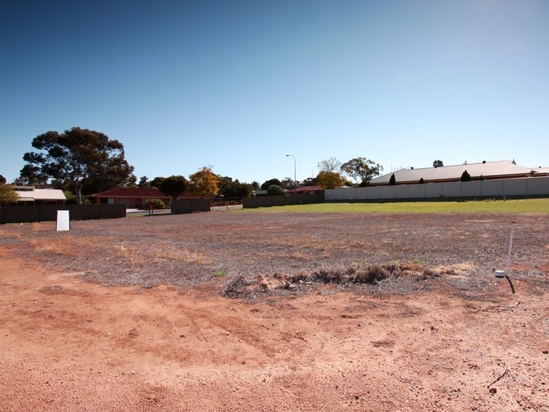 1 Edward Street, Berri SA 5343