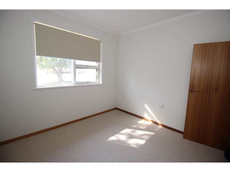 12 Lehmann Street, Waikerie SA 5330