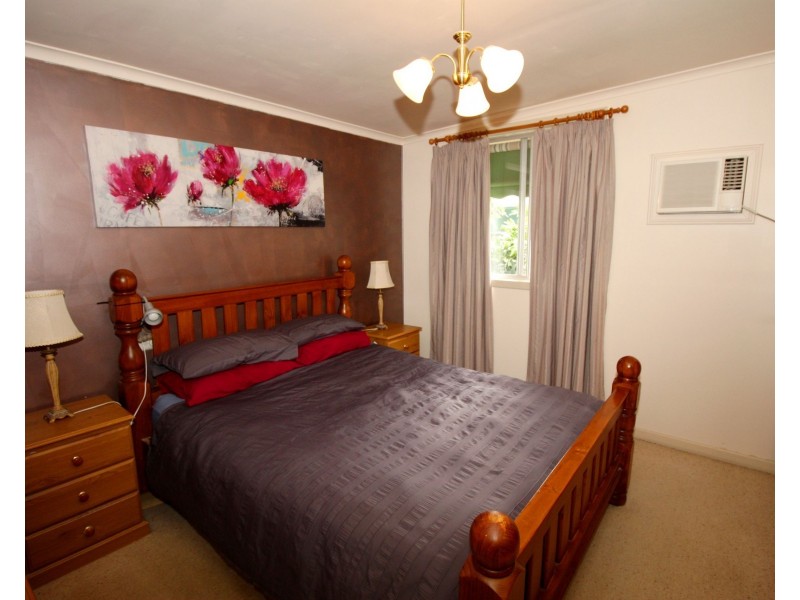 16 Pomroy Crescent, Lyrup SA 5343