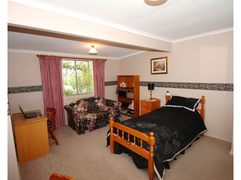 16 Pomroy Crescent, Lyrup SA 5343