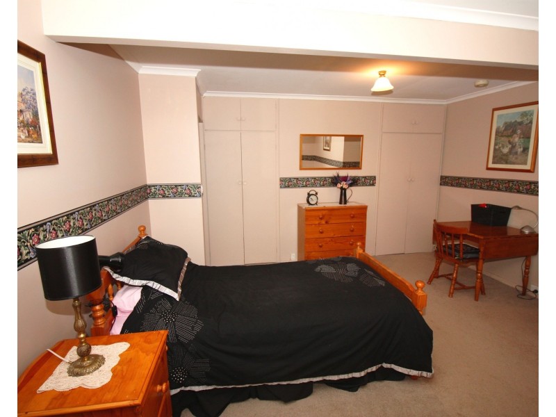 16 Pomroy Crescent, Lyrup SA 5343