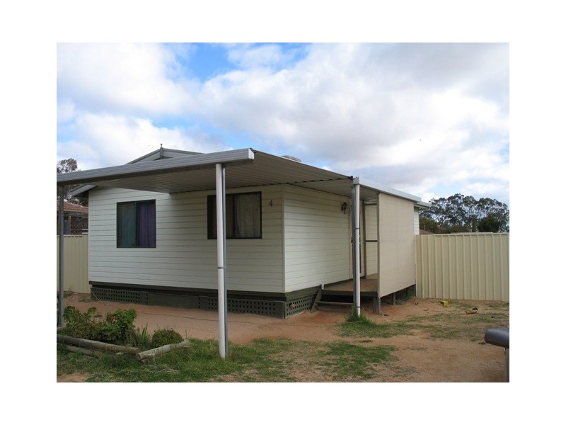 4 Todd Street, Berri SA 5343