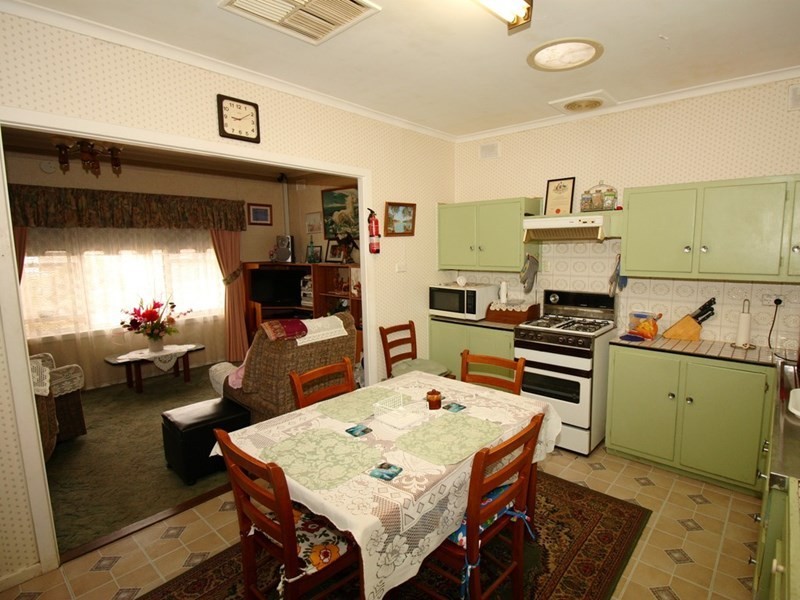 2 Roberts Street, Berri SA 5343