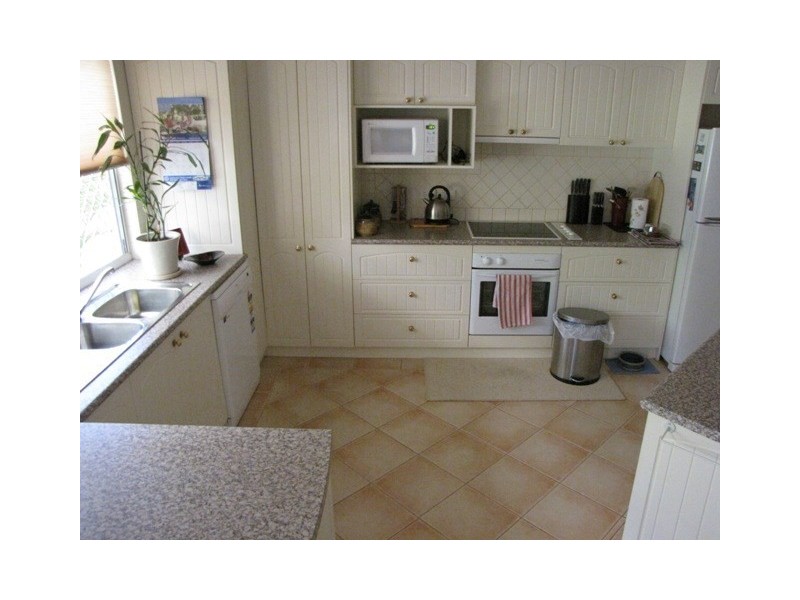 33 Lake Avenue, Barmera SA 5345
