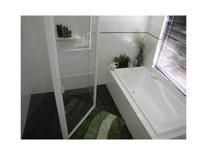 33 Lake Avenue, Barmera SA 5345