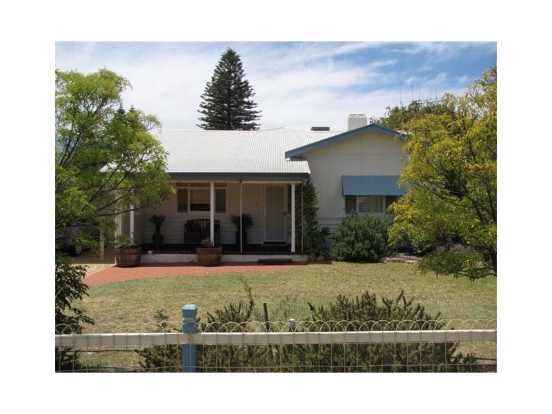 33 Lake Avenue, Barmera SA 5345