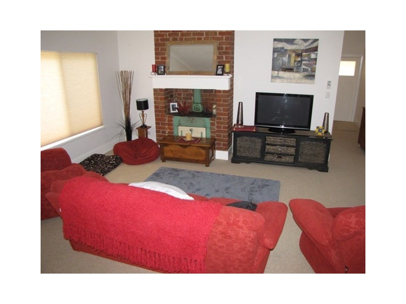 33 Lake Avenue, Barmera SA 5345