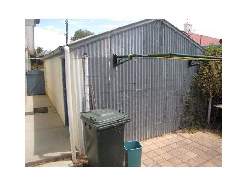 33 Lake Avenue, Barmera SA 5345