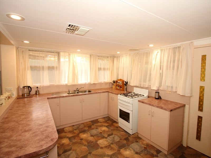 27 Pope Street, Kingston On Murray SA 5331