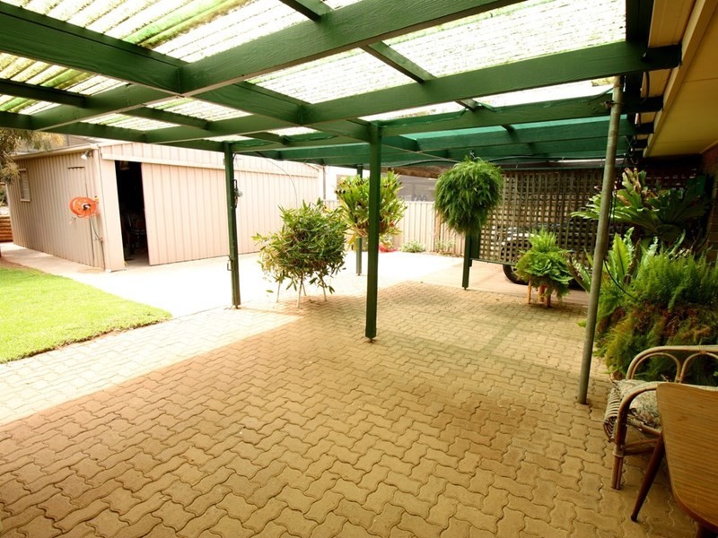 6 Najar Court, Berri SA 5343