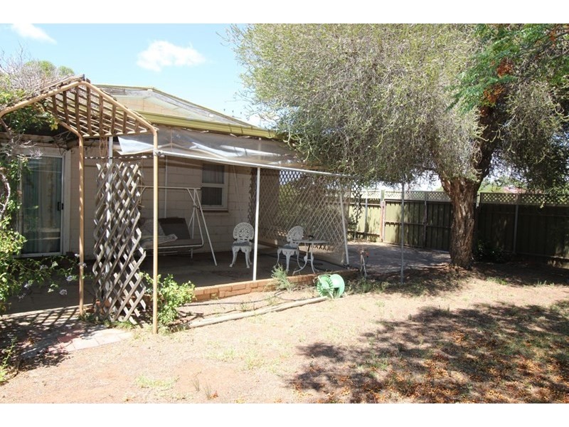 17 Vasey Road, Waikerie SA 5330