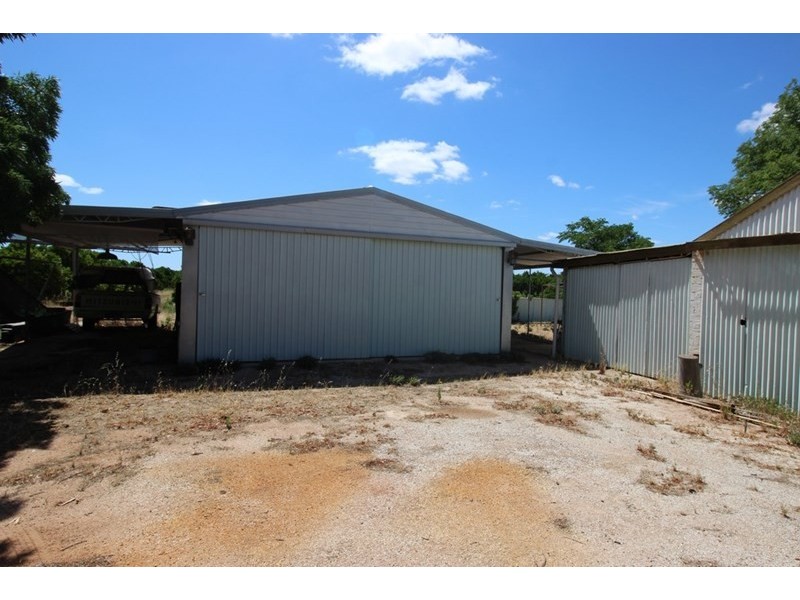 17 Vasey Road, Waikerie SA 5330