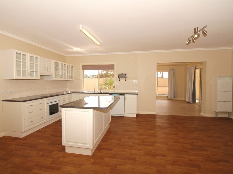 34 Anderson Street, Barmera SA 5345