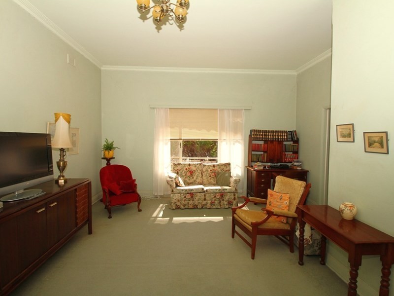 2 Dickerson Street, Barmera SA 5345