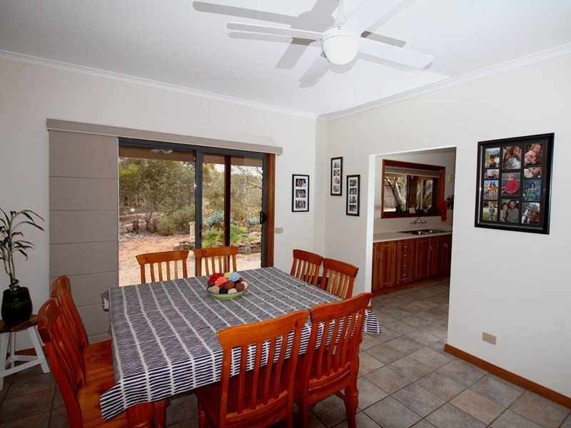 87 Minnis Road, Berri SA 5343