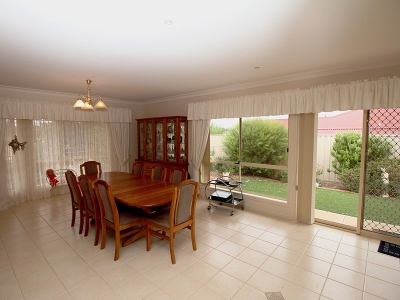 15 Schaefer Drive, Loxton SA 5333