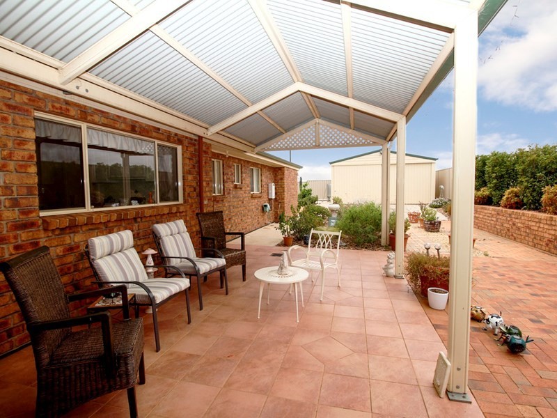 15 Schaefer Drive, Loxton SA 5333