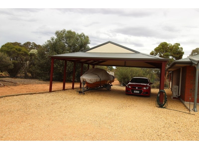 109 Pope Road, Waikerie SA 5330