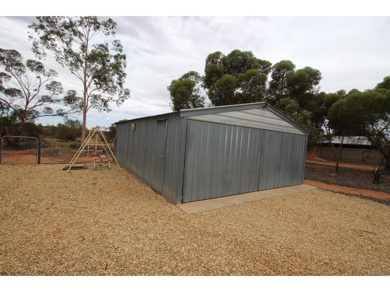 109 Pope Road, Waikerie SA 5330