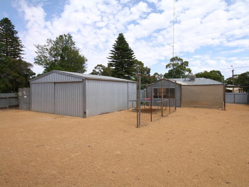 130 Nookamka Terrace, Barmera SA 5345