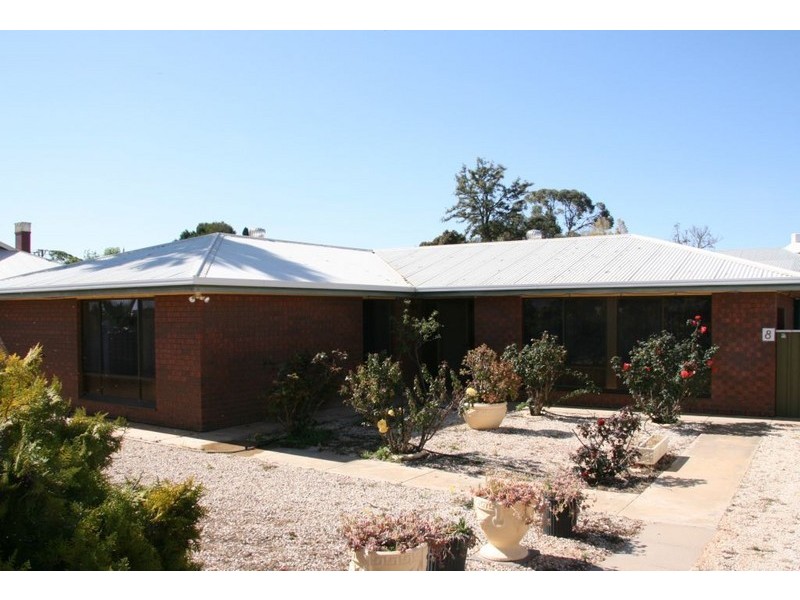 8 William Street, Loxton SA 5333