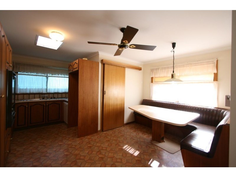 8 William Street, Loxton SA 5333