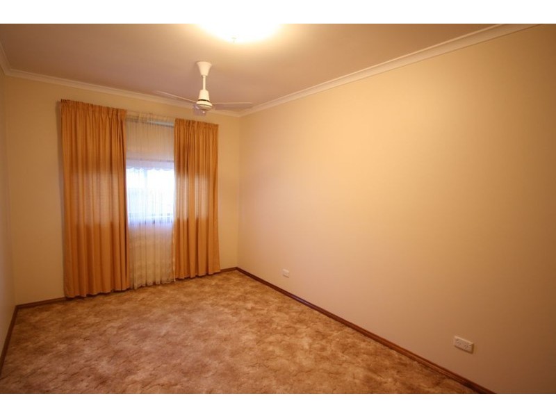 8 William Street, Loxton SA 5333