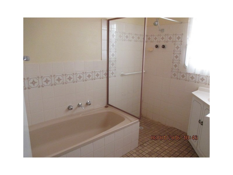 12 Clark Street, Berri SA 5343