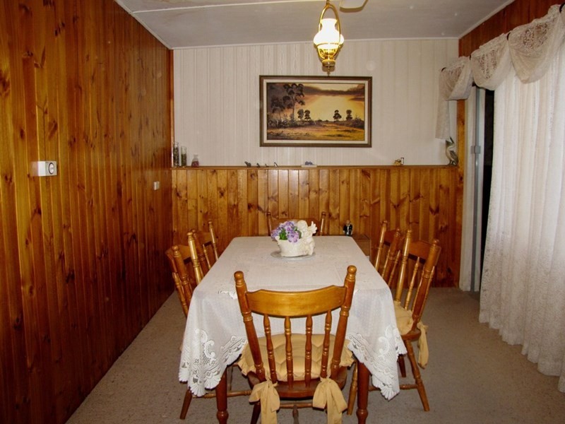 2 Riverview Terrace, Morgan SA 5320