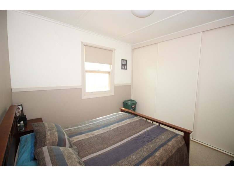 4 Railway Terrace, Waikerie SA 5330